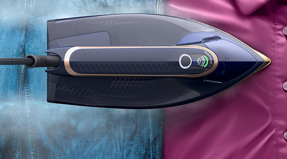 Napařovací žehlička Philips DST8070/80 8000 Series s technologií OptimalTEMP zajišťuje žehlení na jedno optimální nastavení teploty.