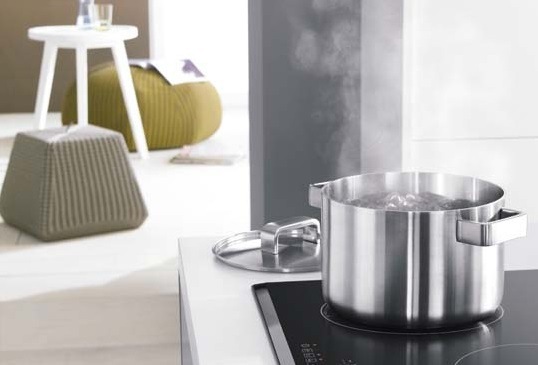 Sklokeramická varná deska Whirlpool AKT 8130/NE černá Sklokeramická varná deska Whirlpool AKT 8130/NE černá