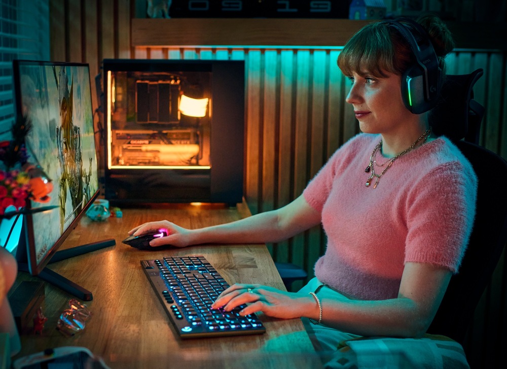 Klávesnice Logitech G915 X Lightspeed Wireless, US layout černá