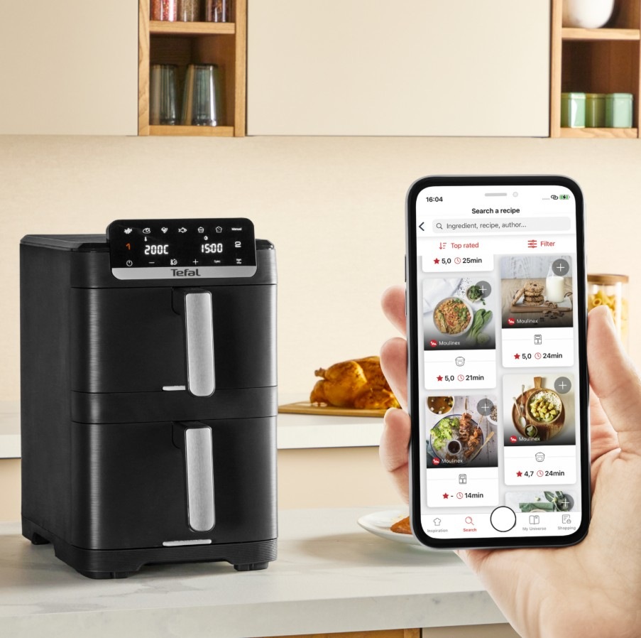 Fritéza horkovzdušná Tefal EY7568E0 Easy Fry Crispy Stack černá Fritéza horkovzdušná Tefal EY7568E0 Easy Fry Crispy Stack a telefon s mobilní aplikací