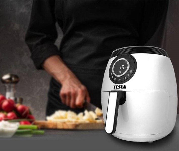 Fritéza horkovzdušná Tesla AirCook Q50 XL, bílá barva Fritéza horkovzdušná Tesla AirCook Q50 XL, bílá barva