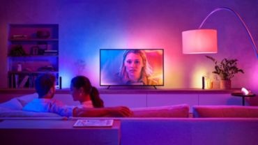 LED pásek Philips Hue Gradient Lightstrip pro TV 75"