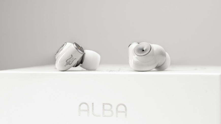 Meze Alba, bílá