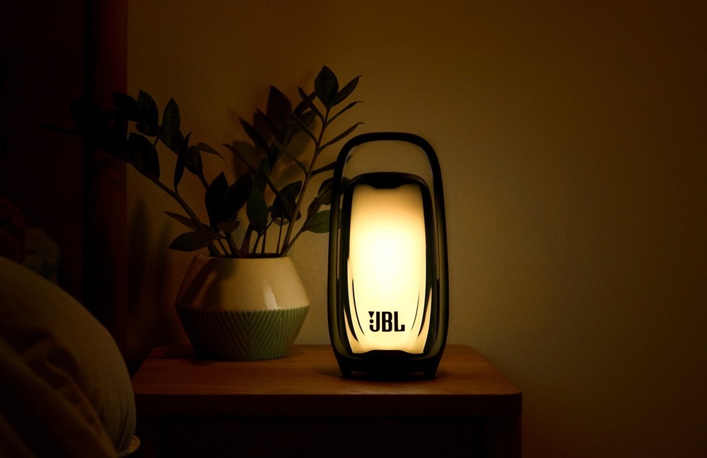 Přenosný reproduktor JBL Pulse 6 černý Přenosný reproduktor JBL Pulse 6 černý