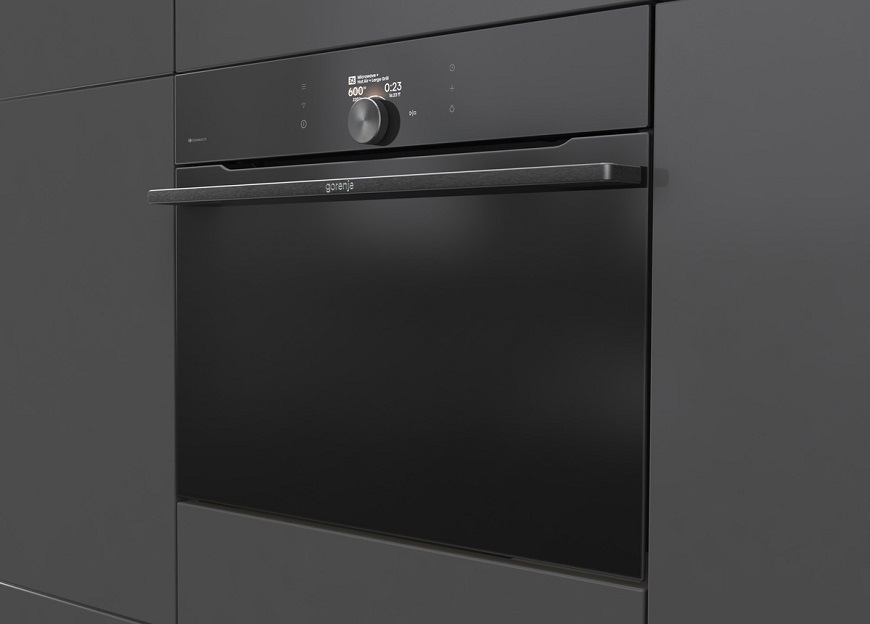 Vestavná trouba Gorenje BCM4058B, černá, rychlé předehřátí