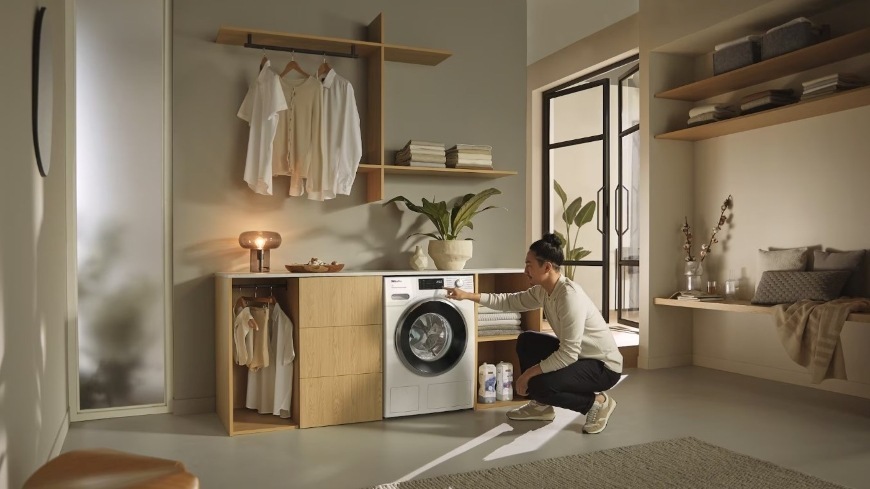 Set výrobků Miele WWG 880 WCS + TWH 780 WP bílý