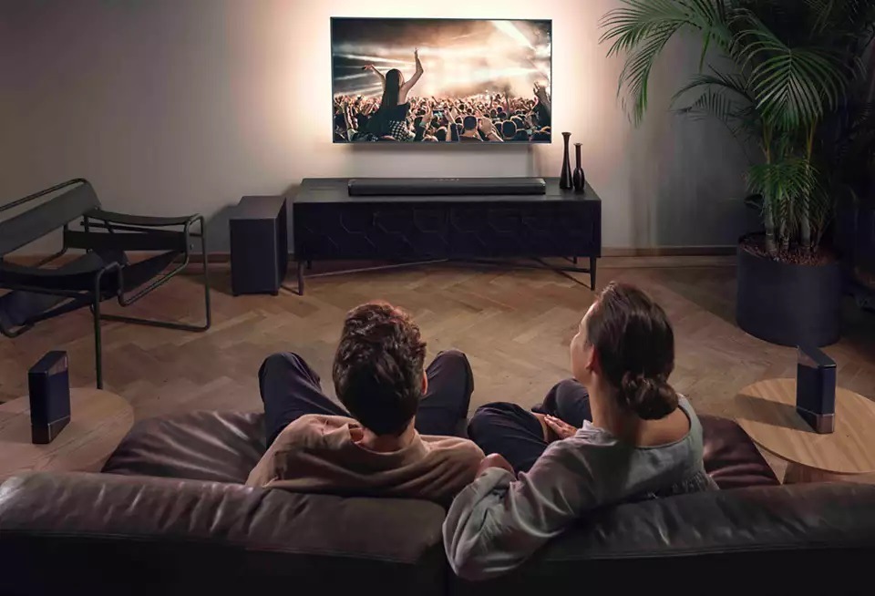 Soundbar Philips B97 Fidelio černý