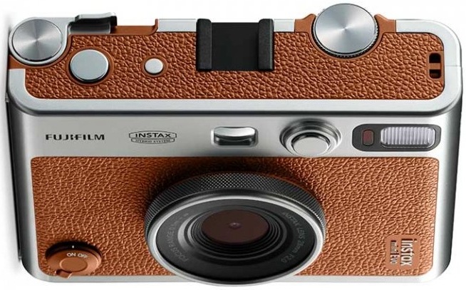 Fujifilm Instax mini EVO (USB-C), hnědá