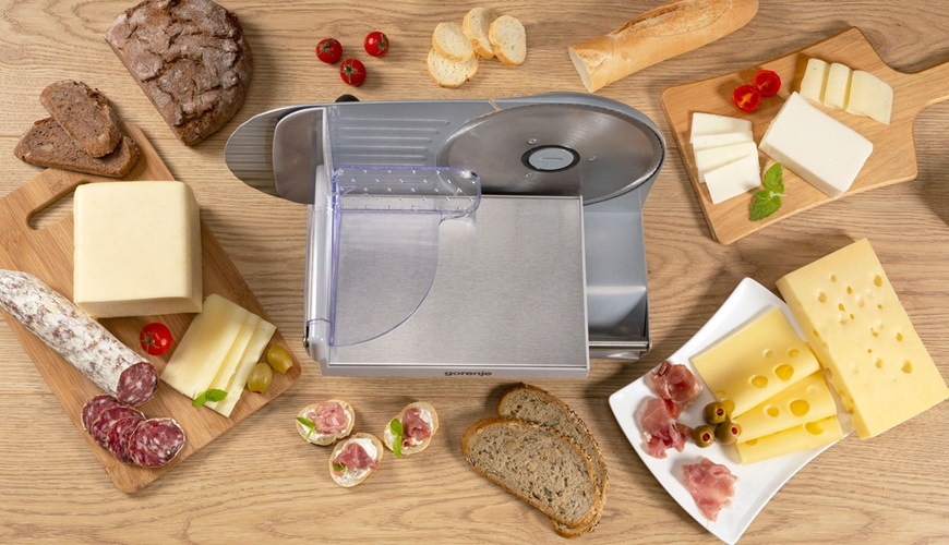 Elektrický kráječ R506E, Nerez, v domácnosti