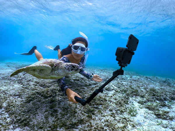 Outdoorová kamera Insta360 Ace Pro černý