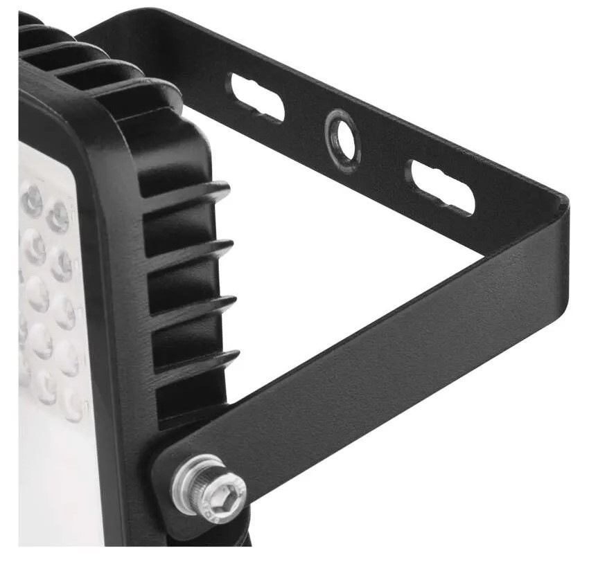 Reflektor EMOS AVENO, 30W, 4500lm, neutrální bílá černý LED REFLEKTOR AVENO 30W 4500LM IP66 NW