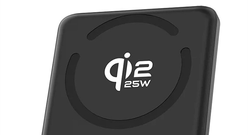 Powerbanka ERPOWER Twiggy Qi2 5000 mAh, její předností je nízký profil a minimalistický design