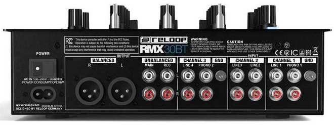 Zadní panel mixážního pultu Reloop RMX-30 BT s XLR, RCA vstupy a napájením