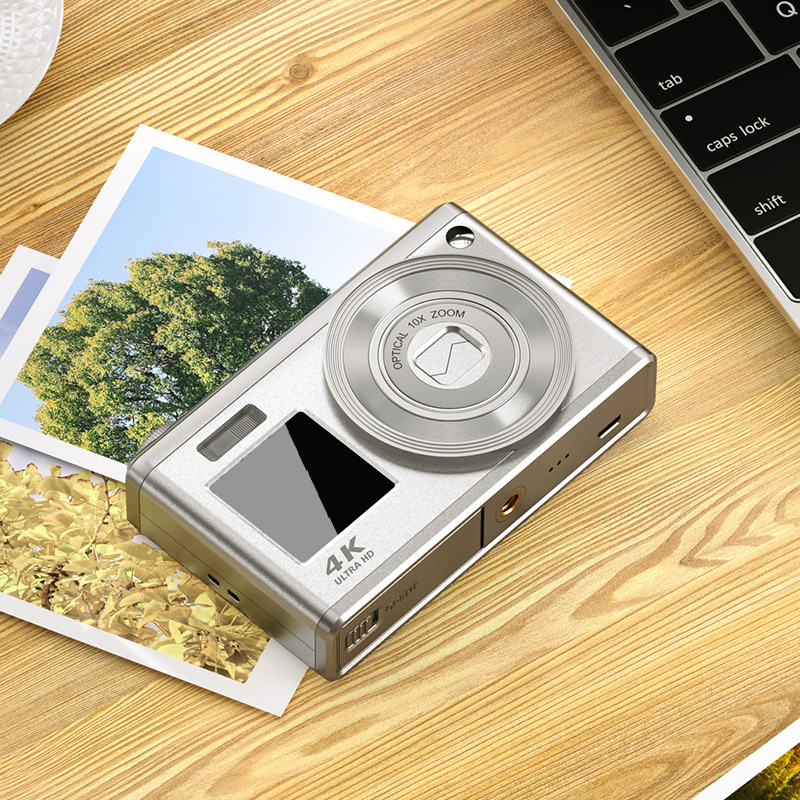Digitální fotoaparát AgfaPhoto Realishot DC9200 stříbrný Fotoaparát se pyšní kompaktním provedením