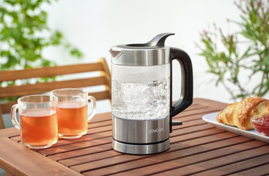 Rychlovarná konvice Sencor SWK 160SS nerez/sklo Varná konvice Sencor SWK 160SS o objemu 0,5 l