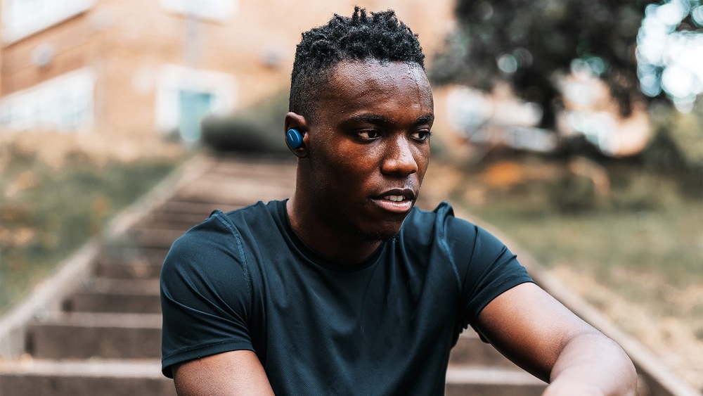 Sluchátka Bose Sport Earbuds bílá Sluchátka Bose Sport Earbuds bílá