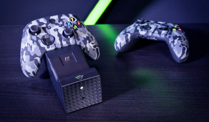 Dokovací stanice Trust GXT 250 Duo Charging Dock pro Xbox Series X/S černá Trust GXT 250 Duo Charging Dock