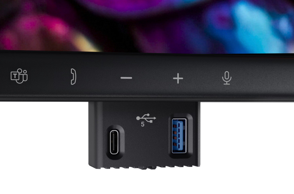 Dell Pro P3426WEB je vybaven USB-C s 90W napájením