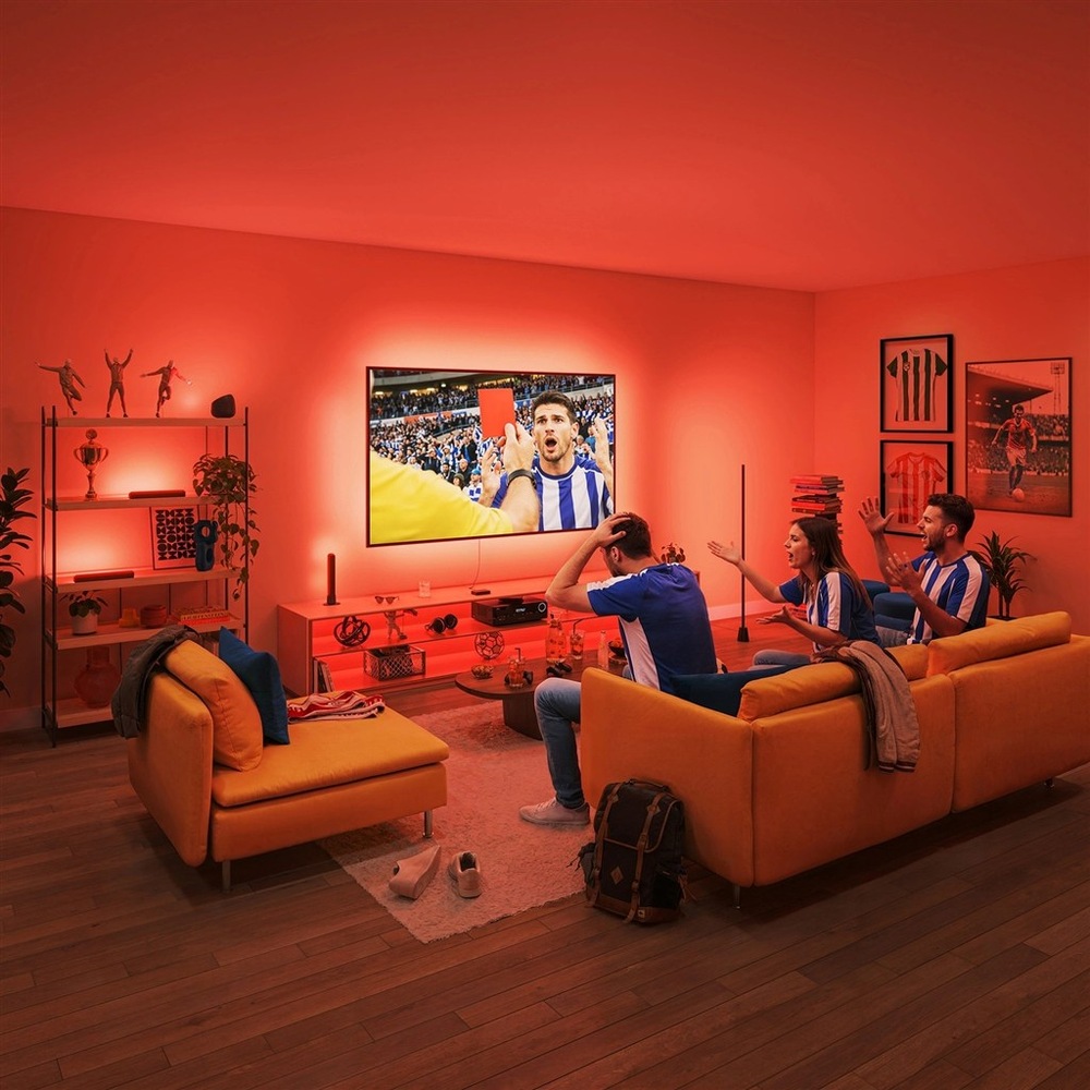 LED pásek Philips Smart LED HDMI 2.0 Sync box kit 55"-65" EU černý LED pásek Philips Smart LED HDMI 2.0 Sync box kit 55"–65" EU s červeným podsvícením při sledování televize