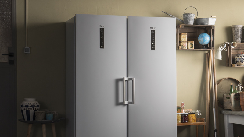 Mraznička Haier H3F-320WTAAU1 bílá