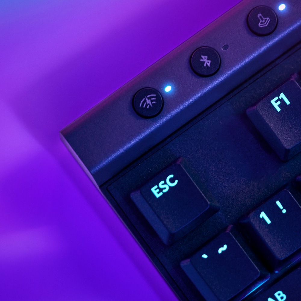 Klávesnice Logitech G515 TKL Lightspeed, US INT'L layout černá