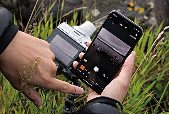 Digitální fotoaparát Canon PowerShot G7X Mark III Battery Kit stříbrný