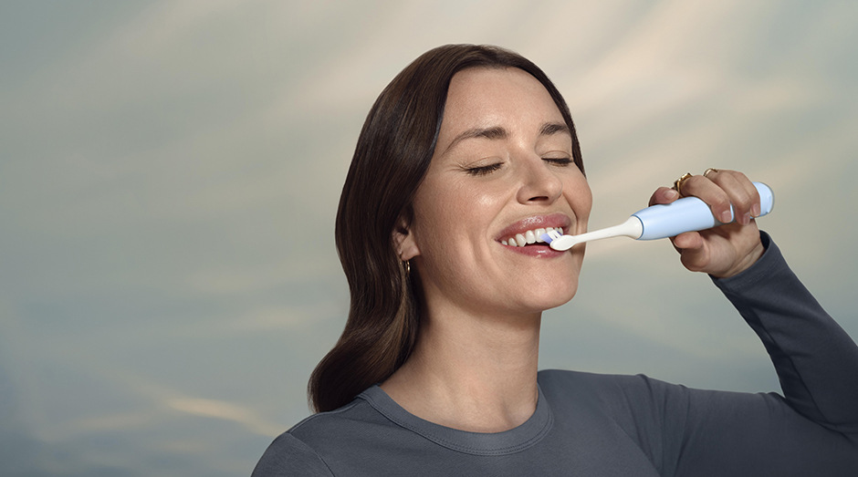 Zubní kartáček Philips HX7400/01 Sonicare 6100