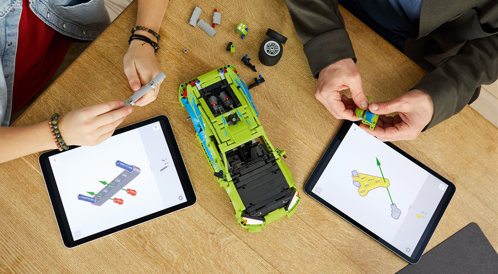 Stavebnice LEGO® Technic 42229 Auto Fast and Furious Mitsubishi Eclipse Výrazné barevné provedení a úpravy pro pouliční závody připomínají filmový Mitsubishi Eclipse z Rychle a zběsile.