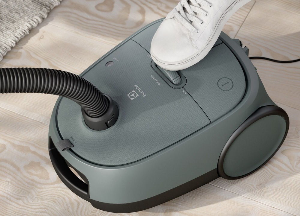 Podlahový vysavač Electrolux 600 EB61C1OG Podlahový vysavač Electrolux 600 EB61C1OG
