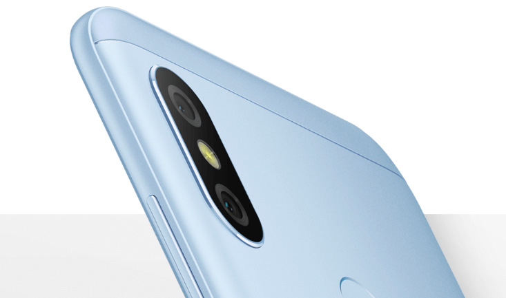 Mobilní telefon Xiaomi Mi A2 Lite 32 GB černý