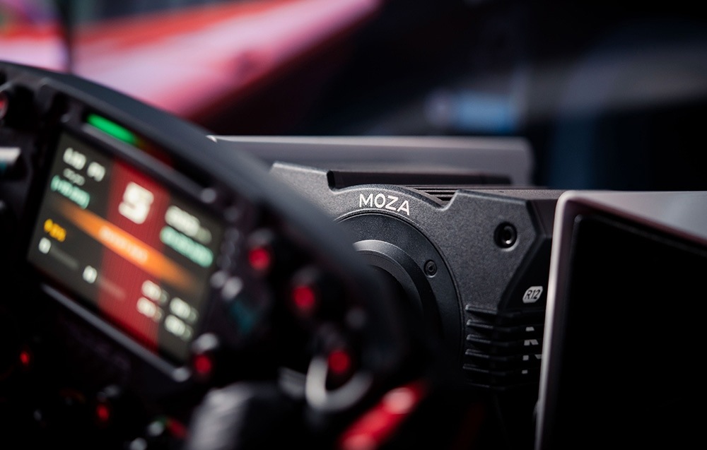 Základna Moza Racing R12 V2 (PC) hliník Moza Racing R12 V2 (PC) přináší realistickou zpětnou odezvu