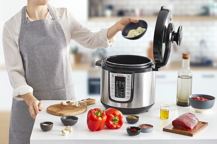 Hrnec elektrický Tefal CY505EE0 černý/stříbrný