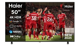 Televize Haier H50K85FUX s fotbalem na obrazovce