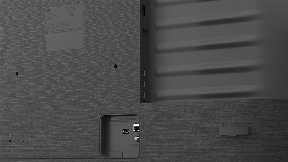 Televize LG 50QNED8MB6C Detail zadního panelu televize LG s USB portem.