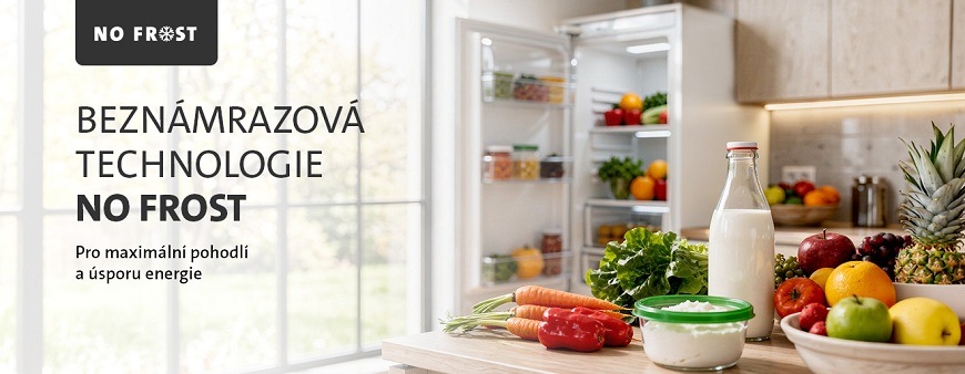 Otevřená lednice ETA plná čerstvých potravin v moderní kuchyni s čerstvou zeleninou a ovocem na lince. Text: Beznámrazová technologie NO FROST – Pro maximální pohodlí a úsporu energie