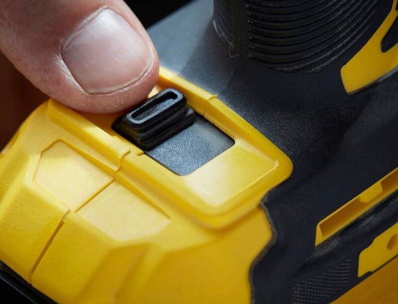 Rázový šroubovák Stanley SFMCF820D2K-QW 1/4 Utahovák rázový Stanley SFMCF820D2K-QW 1/4