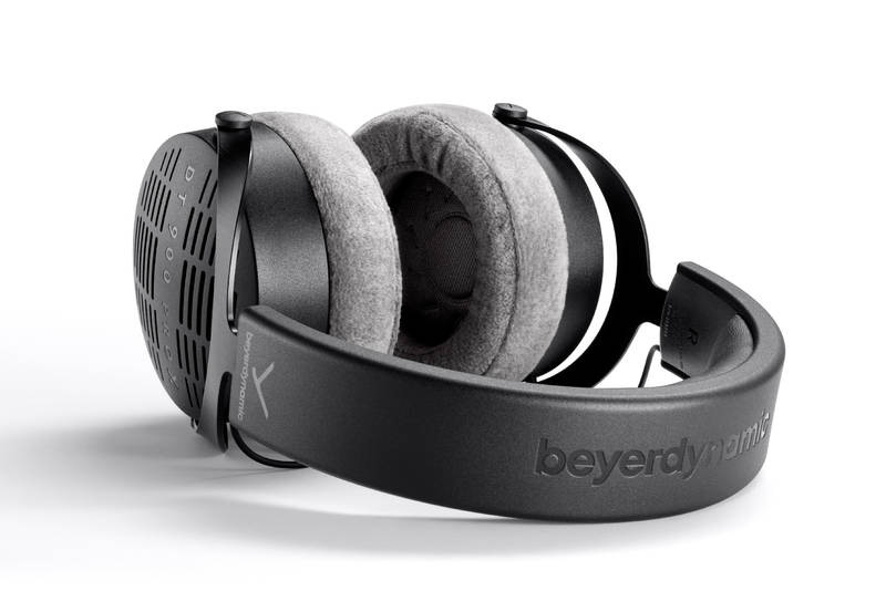 Sluchátka Beyerdynamic DT 900 PRO X černá Sluchátka Beyerdynamic DT 900 PRO X černá