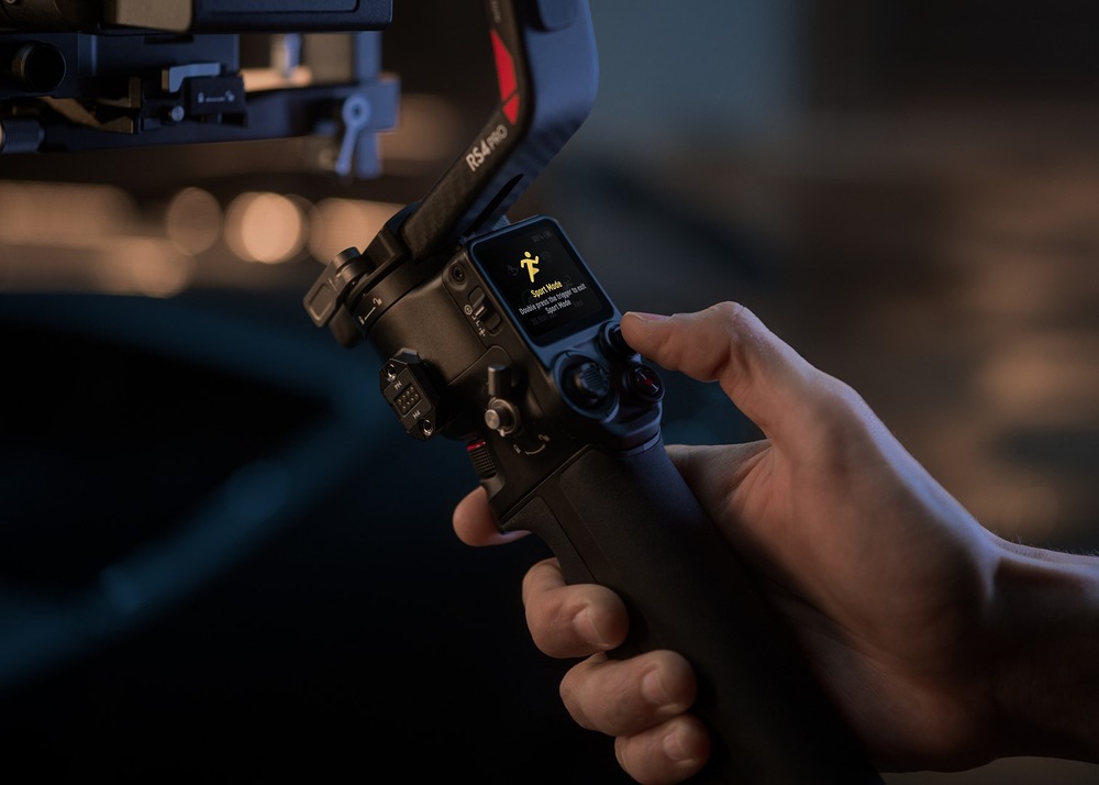 Stabilizátor DJI RS 4 Pro černý Stabilizátor DJI RS 4 Pro černý