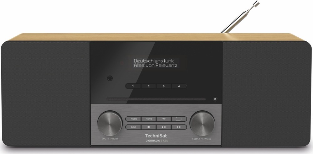 Radiopřijímač DAB+/CD TechniSat DIGITRADIO 3 ASA hnědý Čelní pohled na hnědý radiopřijímač TechniSat. Uprostřed má displej, štěrbinovou CD mechaniku, tlačítka a dva otočné ovladače, po stranách dvojici reproduktorů. Nahoře vyčnívá teleskopická anténa.