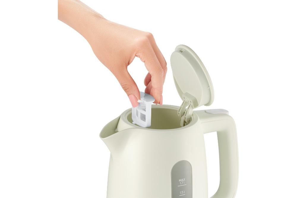 Rychlovarná konvice Sencor SWK 1732GR 1,7 l zelená/béžová Vyndávání filtru z konvice Sencor SWK 1732GR
