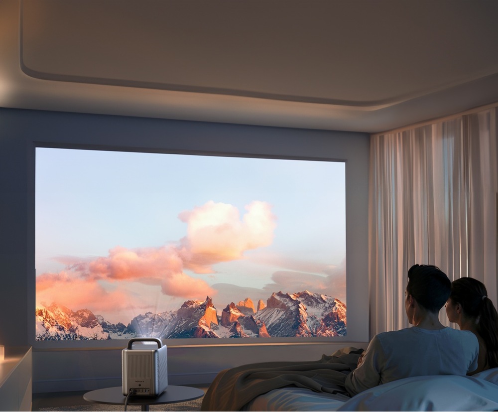 Projektor Anker Nebula Cosmos Laser 4K černý