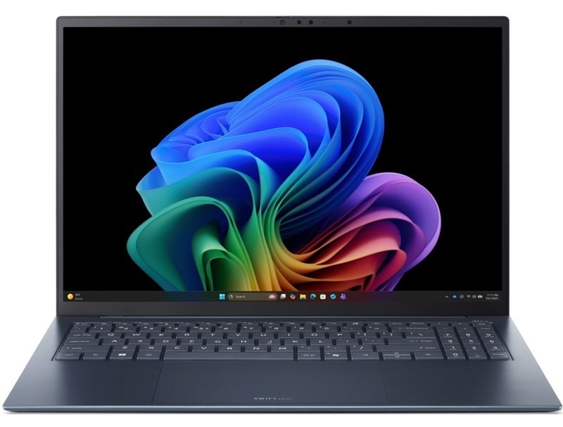 Otevřený a zapnutý notebook Acer Swift Edge 16 AI (SFE16-I51-92L1)