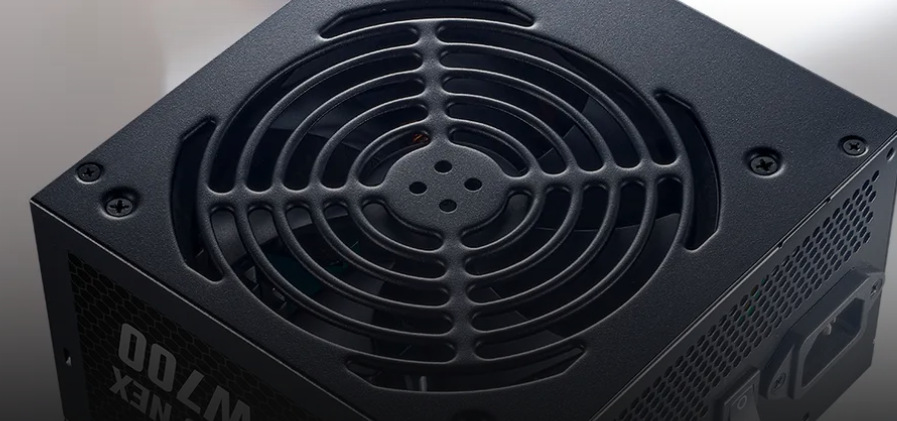 Zdroj Cooler Master Elite NEX W700, 80+ White černý Cooler Master Elite NEX W700 je navržen pro spolehlivý chod v teplotách až 40 stupňů Celsia