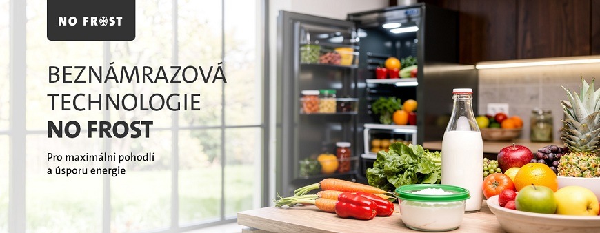 Chladnička s mrazničkou ETA 275090020D černá Otevřená černá lednice ETA plná čerstvých potravin v moderní kuchyni s čerstvou zeleninou a ovocem na lince. Text: Beznámrazová technologie NO FROST – Pro maximální pohodlí a úsporu energie