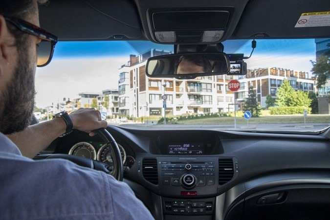 Autokamera TrueCam M9 GPS 2.5 (s hlášením radarů) černá