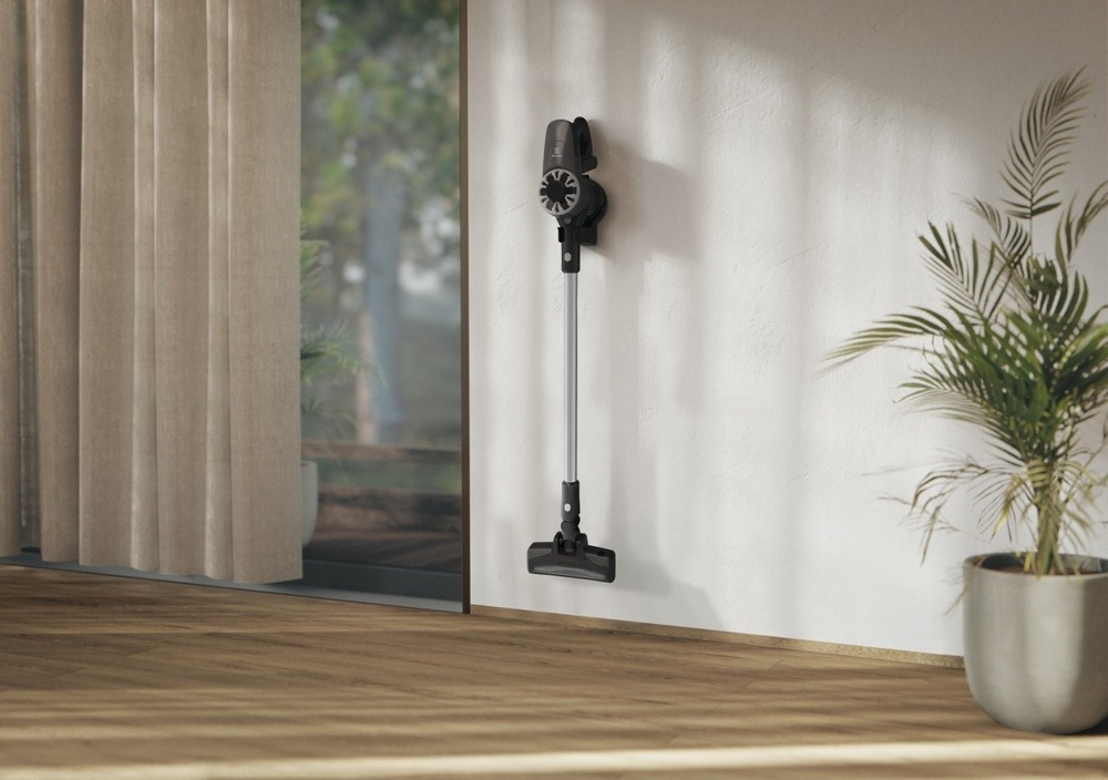 Tyčový vysavač Electrolux 300 Clean EP31CB21GP šedý