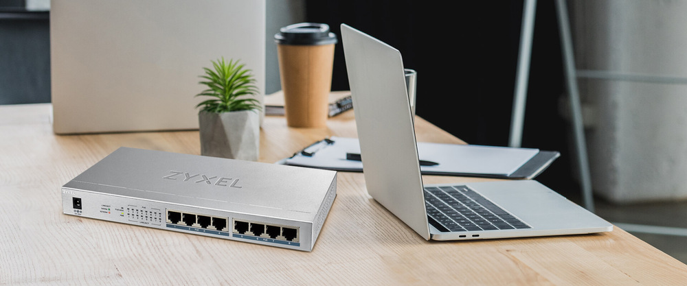 Switch ZyXEL GS1008HP stříbrný