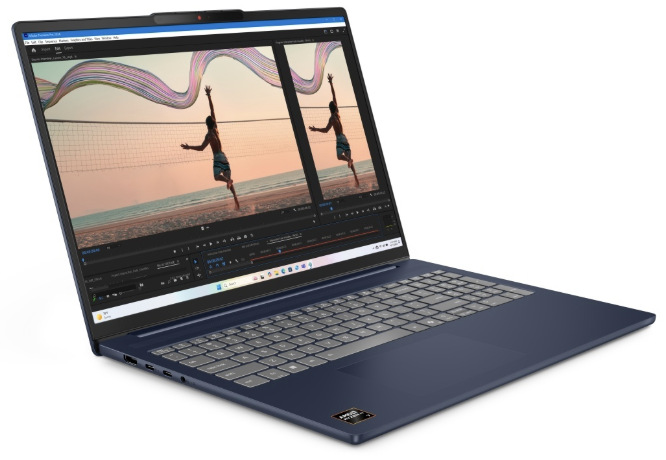 Notebook Lenovo IdeaPad Slim 5 16AKP10 s programem pro střih videa na displeji