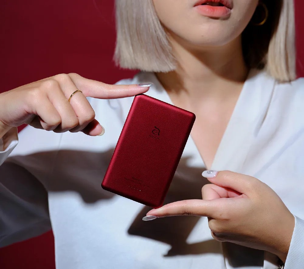 Powerbanka ADAM Elements GRAVITY C5 5000 mAh červená Powerbanka ADAM Elements GRAVITY C5 5000 mAh červená