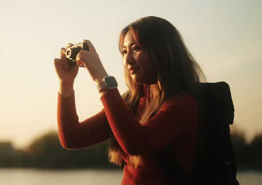 Fotografování v exteriéru s využitím paměťové karty SanDisk Ultra Plus pro ukládání snímků a videí